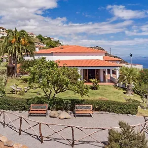 Ferienhaus Southern Sunny House By An Island, Calheta (Madeira)